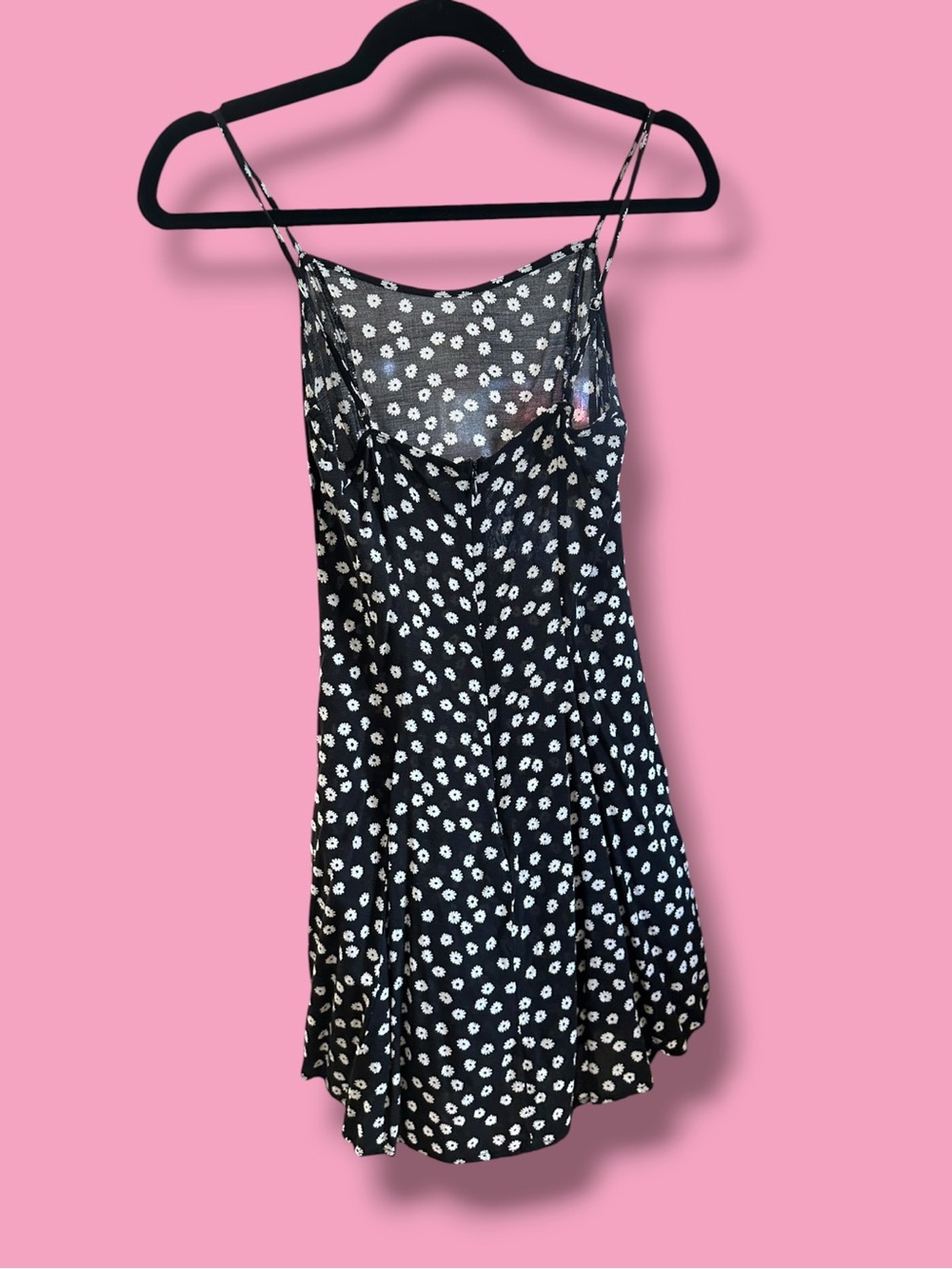 BUNDLE OF 3 Summer Dresses - Picture 7 of 10